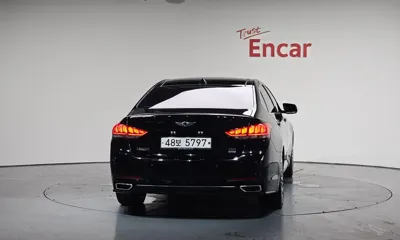 Hyundai Genesis 2015, 139089 км, за 7598.28 USD