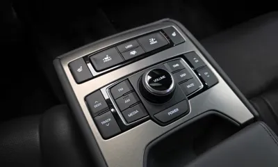 Hyundai Genesis 2015, 139089 км, за 7598.28 USD - фото 19