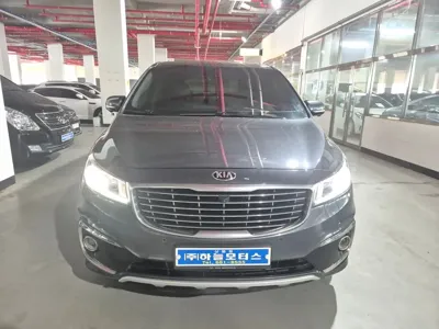 Kia Canival 2017, 249284 км, за 4588.42 USD