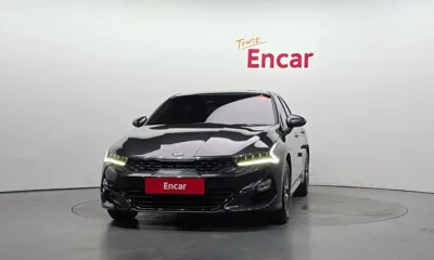 Kia K5 2020, 42837 км, за 12697.79 USD