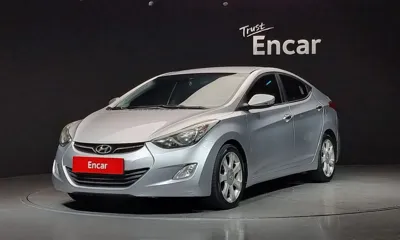 Hyundai Avante · 2012 год
