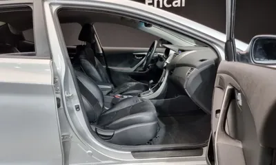 Hyundai Avante 2012, 136836 км, за 2582.78 USD - фото 10