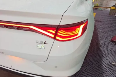 Geely Auto Emgrand L HiP 2022, 71300 км, за 8953 USD - фото 9