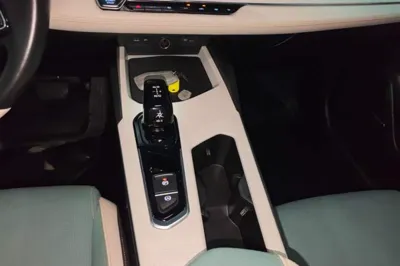 Geely Auto Emgrand L HiP 2022, 71300 км, за 8953 USD - фото 16