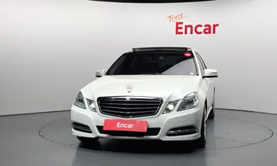 Mercedes-Benz E-Class 2011, 143645 км, за 5054.48 USD