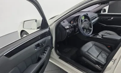 Mercedes-Benz E-Class 2011, 143645 км, за 5054.48 USD - фото 12
