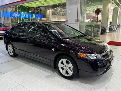 Honda Civic 2010, 110000 км, за 2917.38 USD