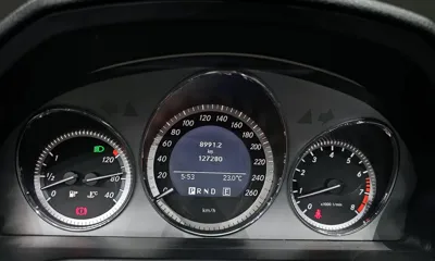 Mercedes-Benz C-Class 2011, 127280 км, за 2614.29 USD - фото 8