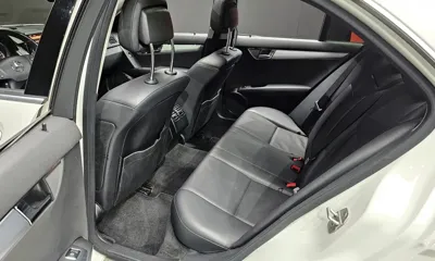 Mercedes-Benz C-Class 2011, 127280 км, за 2614.29 USD - фото 12