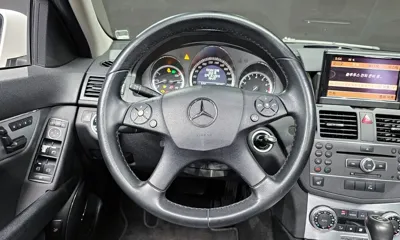 Mercedes-Benz C-Class 2011, 127280 км, за 2614.29 USD - фото 13