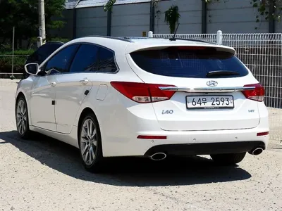 Hyundai i40 2012, 86821 км, за 4726.27 USD
