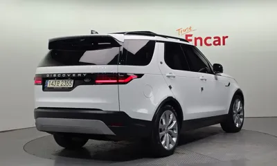 Land Rover Discovery 2023, 80642 км, за 32820.32 USD