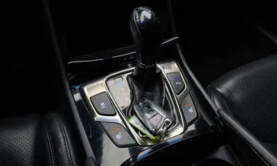 Hyundai Grandeur 2011, 124184 км, за 2980.13 USD - фото 9