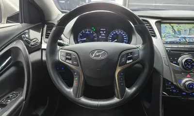 Hyundai Grandeur 2011, 124184 км, за 2980.13 USD - фото 14