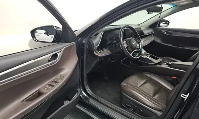 Hyundai Grandeur 2021, 104491 км, за 13348.96 USD - фото 10
