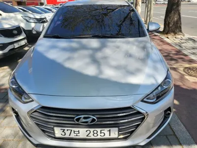 Hyundai Avante 2018, 148858 км, за 5089.9 USD