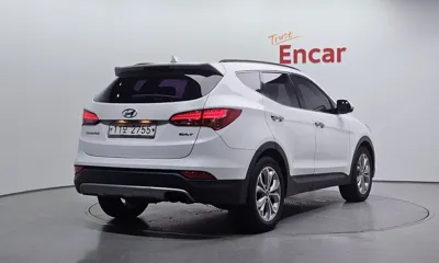Hyundai Santafe 2015, 127183 км, за 6956.12 USD