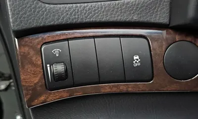 Kia Mohave 2018, 200888 км, за 5844.11 USD - фото 14