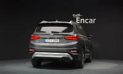 Hyundai Santafe 2019, 95686 км, за 13029.32 USD