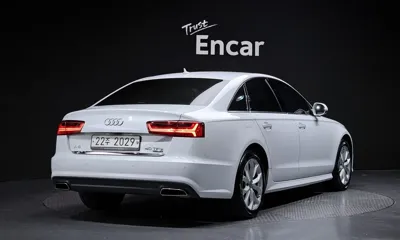 Audi A6 2017, 52376 км, за 10564.91 USD