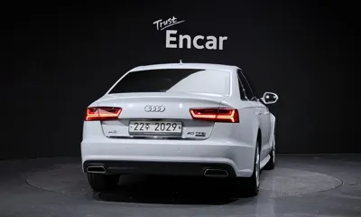 Audi A6 2017, 52376 км, за 10564.91 USD