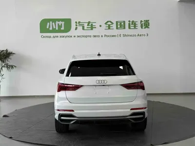 Audi Q3 2023, 35000 км, за 27081.56 USD