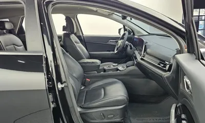 Kia Sportage 2023, 27249 км, за 18905.08 USD - фото 11