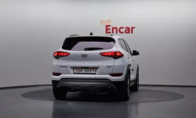 Hyundai Tucson 2018, 108937 км, за 7139.08 USD