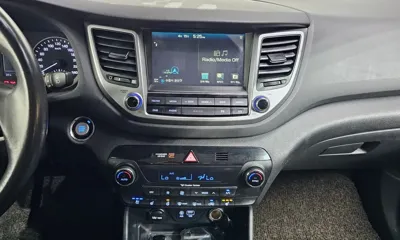 Hyundai Tucson 2018, 108937 км, за 7139.08 USD - фото 13