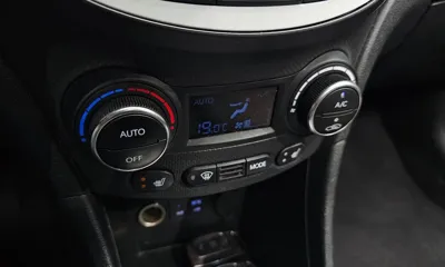 Hyundai Accent 2016, 92114 км, за 4529.34 USD - фото 18