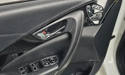 Hyundai Grandeur 2015, 130687 км, за 4825.49 USD - фото 30