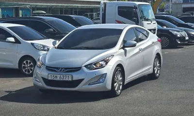 Hyundai Avante · 2015 год