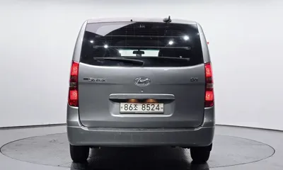 Hyundai Starex 2015, 122866 км, за 5376.13 USD