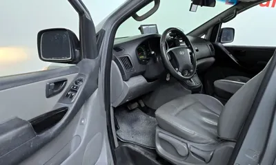 Hyundai Starex 2015, 122866 км, за 5335.51 USD - фото 11