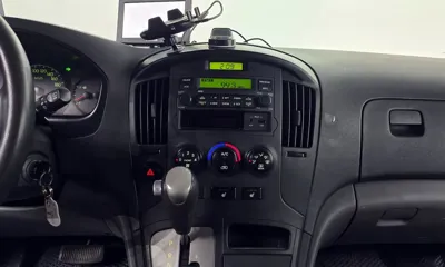 Hyundai Starex 2015, 122866 км, за 5335.51 USD - фото 14