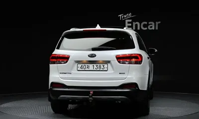 Kia Sorento 2015, 149215 км, за 7794.32 USD