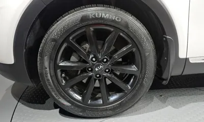 Kia Sorento 2015, 149215 км, за 7794.32 USD