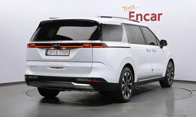 Kia Canival 2023, 39390 км, за 19190.75 USD