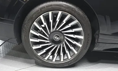 Hyundai Grandeur 2023, 53489 км, за 22736.17 USD