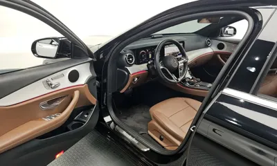 Mercedes-Benz E-Class 2021, 23570 км, за 20511.81 USD - фото 10