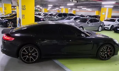 Porsche Panamera 2017, 129314 км, за 44800.4 USD - фото 18