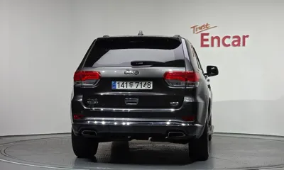 Jeep Cherokee 2014, 144468 км, за 6761.19 USD