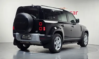 Land Rover Defender 2022, 56264 км, за 45162.14 USD