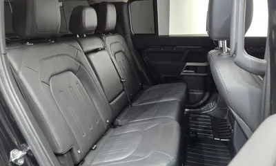 Land Rover Defender 2022, 56264 км, за 44820.87 USD - фото 11
