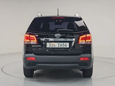 Kia Sorento 2011, 108453 км, за 3250.82 USD