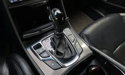 Hyundai Grandeur 2016, 139079 км, за 6276.84 USD - фото 9