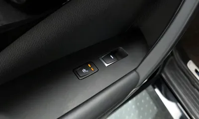 Hyundai Grandeur 2016, 139079 км, за 6276.84 USD - фото 17