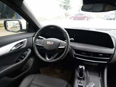 Cadillac CT5 2024, 24000 км, за 25055.54 USD - фото 9