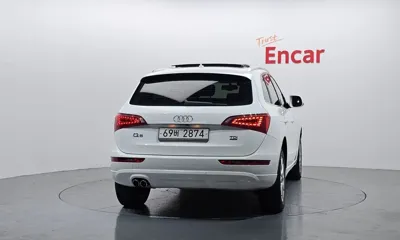 Audi Q5 2012, 178511 км, за 4926.43 USD