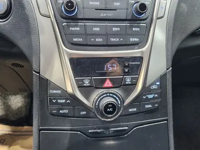 Hyundai Grandeur 2014, 165000 км, за 3413.42 USD - фото 15